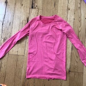 Lululemon run swiftly long sleeve top
